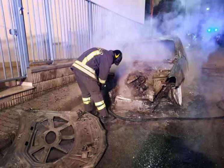 Nuove intimidazioni mafiose. L'arcivescovo: colpiscono chi ha avuto coraggio