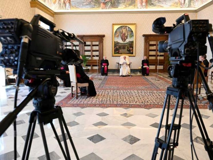Il Papa: il più grande bisogno è essere ascoltati