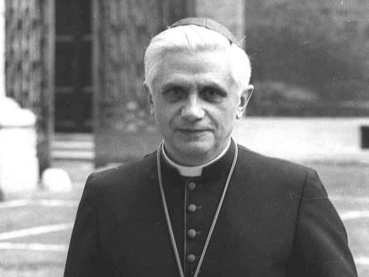 Abusi a Monaco, il chiarimento di Benedetto XVI