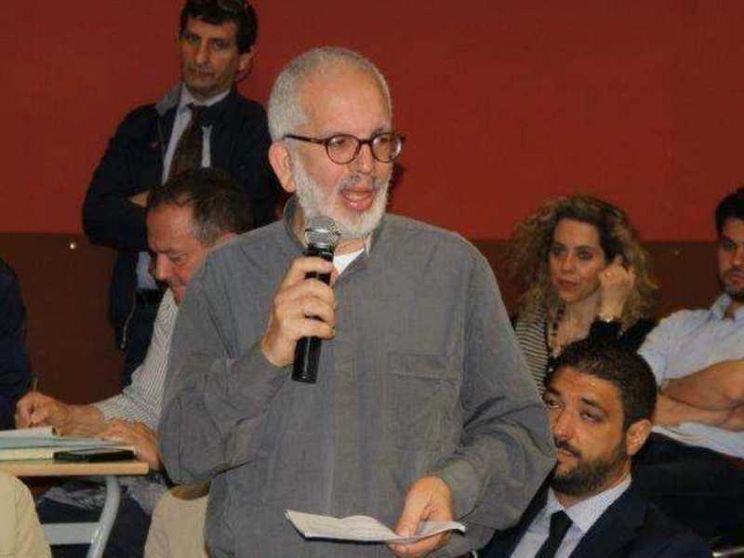 «Io prete, fra la gente ferita dal Covid che la mafia tenta con i suoi favori»