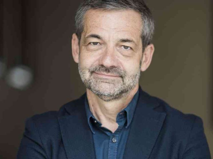 Guardare Manzoni per capire se stessi: il romanzo di Zaccuri