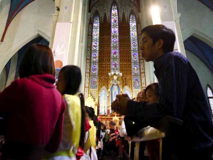 Vietnam, padre domenicano ucciso mentre confessa