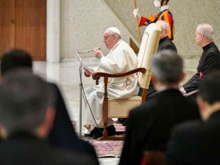 Il Papa: la Chiesa è la comunità dei peccatori salvati. Nessuno escluso