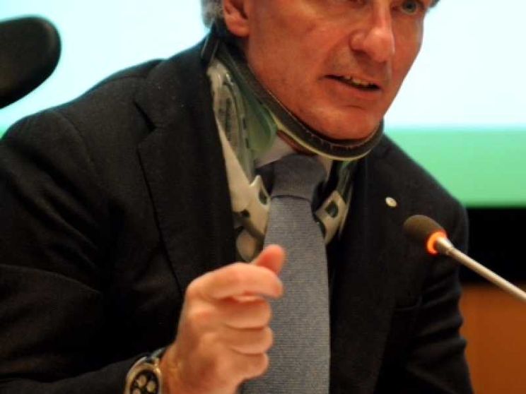 Si desidera di morire quando ci si sente soli