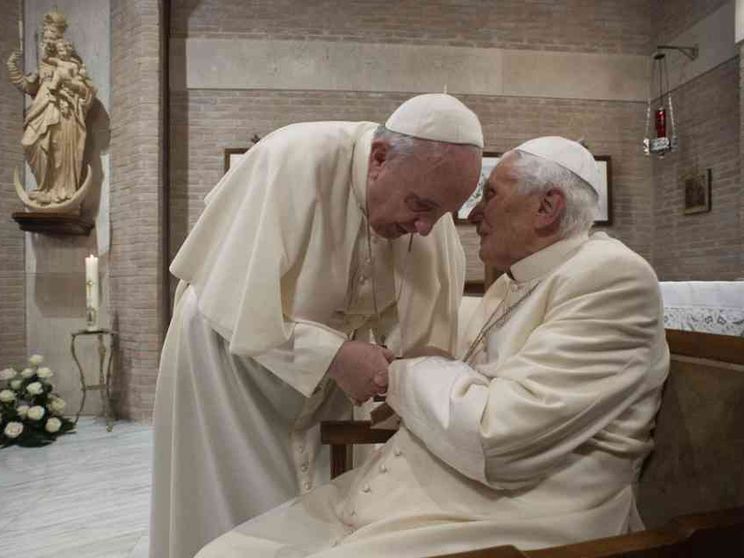 Gaenswein: «Bellissima lettera di sostegno da papa Francesco a Benedetto»