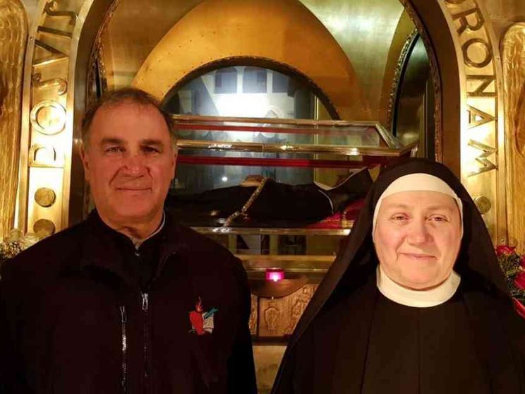 Come incontrare santa Rita da Cascia anche sui social