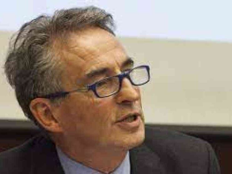 Gli applausi non bastano