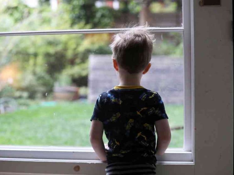 Così un mix di sostanze chimiche danneggia lo sviluppo dei bambini