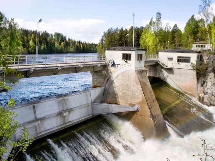 Il paradosso della extra-tassa sui profitti di chi non ne fa