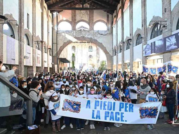 «Caschi blu in Ucraina e non armi». Il popolo della pace chiede la svolta