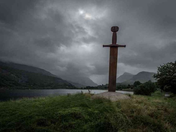 Galgano, Artù e i misteri di Excalibur