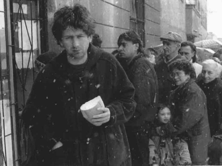 Kiev come Sarajevo, si muore per il pane. I versi del poeta Sarajlić