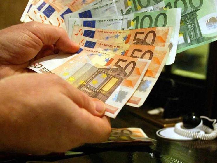 Sempre più italiani a caccia della seconda entrata