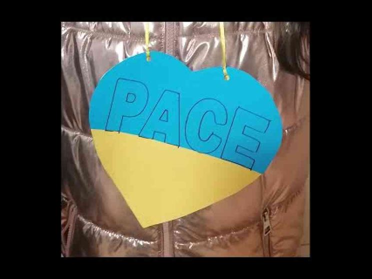 Disegni e parole: così i bambini dicono no alla guerra