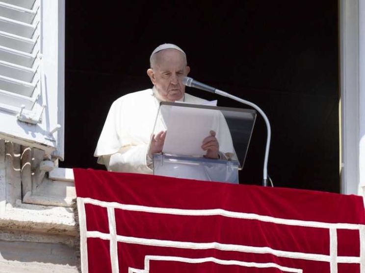 Il Papa: la guerra di aggressione all’Ucraina è disumana e sacrilega