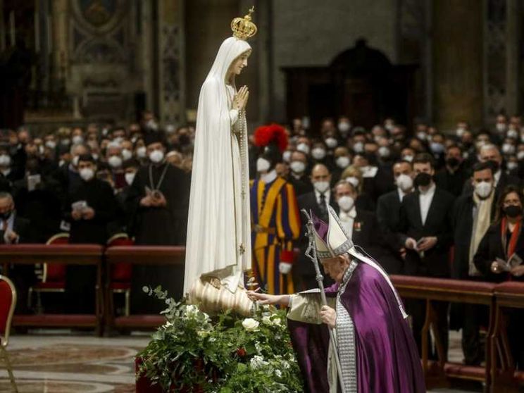 Papa Francesco ha consacrato la Russia e l'Ucraina a Maria, regina della Pace
