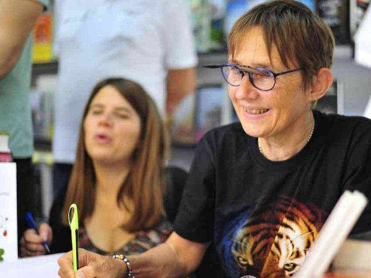 Le stoccate di Susanna Tamaro contro i moderni "pifferai magici"