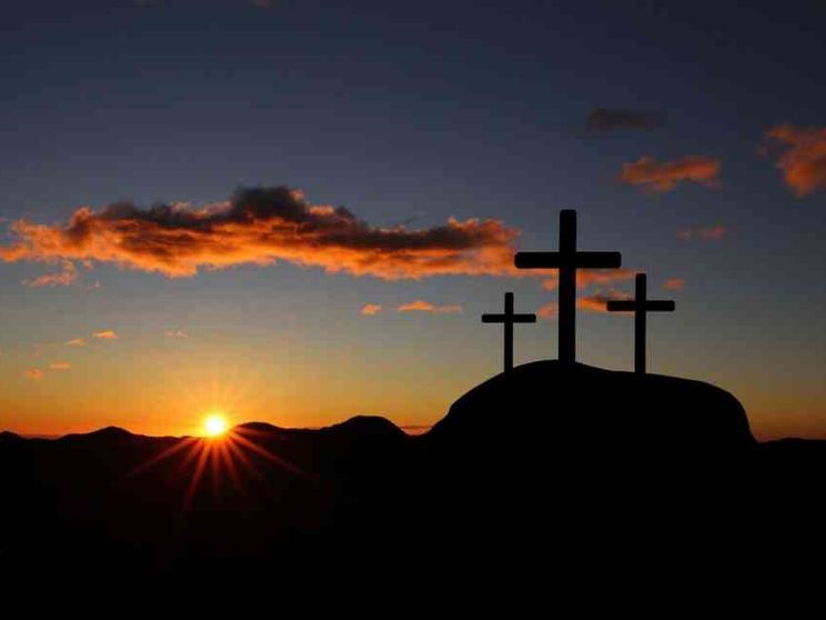 Nel silenzio di Maria l'attesa di ogni croce