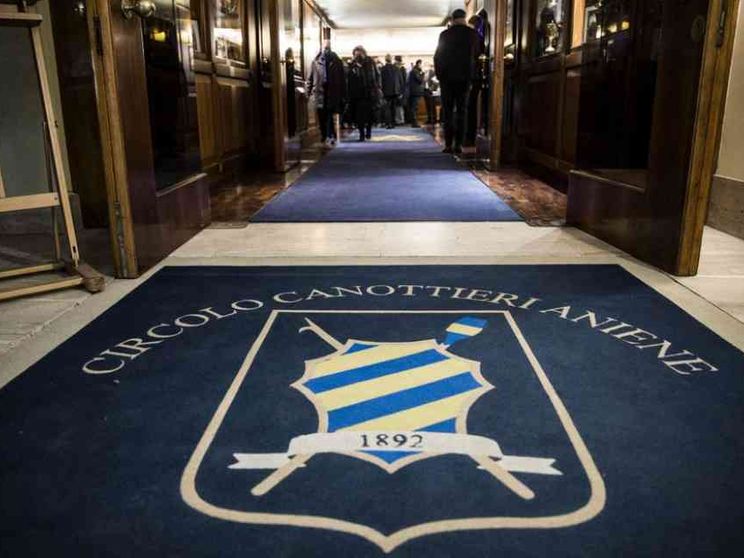 Dopo 130 anni al Circolo Canottieri Aniene ammesse anche le donne