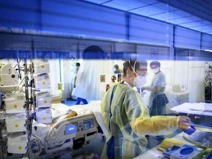 La Cei: diritto alla salute e accesso alle cure spettano a tutti