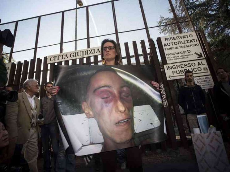 Caso Cucchi, otto carabinieri condannati per depistaggi