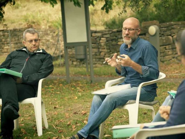 Idee diverse, scelte condivise: un manuale per i gruppi e le comunità