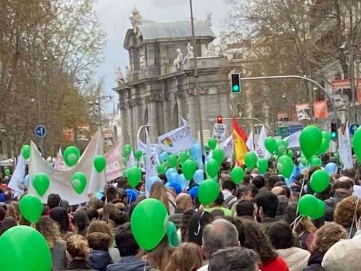 Spagna, ora manifestare contro gli aborti può far finire in carcere