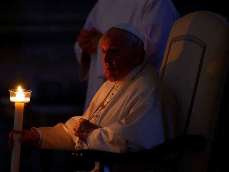 Papa Francesco: portiamo Gesù risorto nella vita di tutti coi gesti di pace
