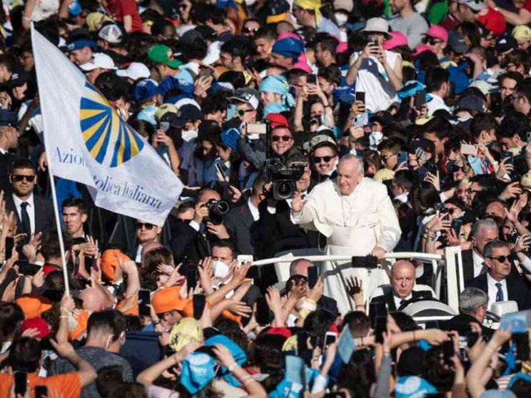 Il Papa agli adolescenti: «Voi avete il fiuto della verità, non perdetelo»