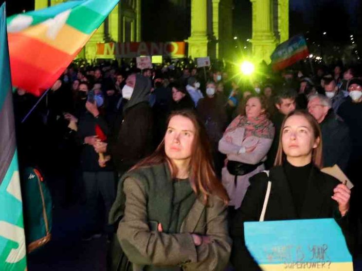 La vera sfida contro i conflitti è la difesa della democrazia