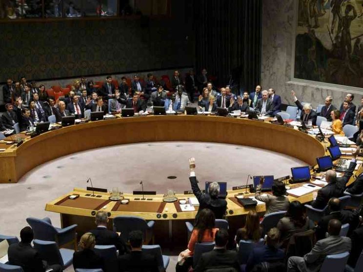 L'Assemblea «limita» il potere di veto dei cinque Grandi all'Onu