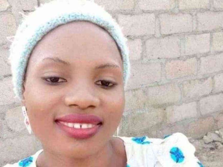 Studentessa cristiana lapidata a morte. «Blasfema»