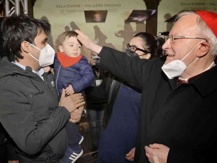 Il cardinale Bassetti: «No agli armamenti. L’Italia favorisca la pace»