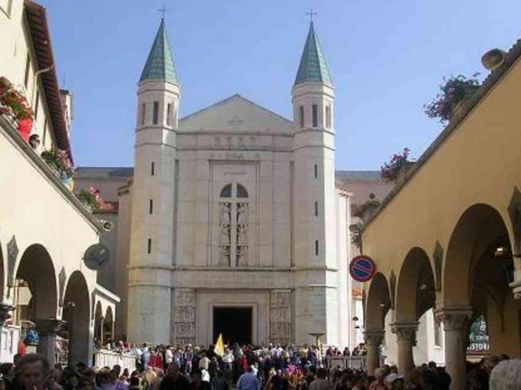 Le Messe in diretta tv e social di sabato 21 e domenica 22 maggio 2022