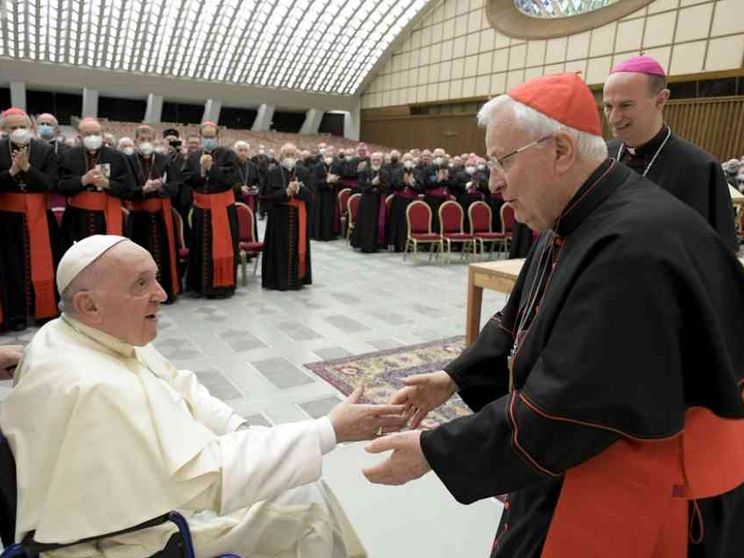 Cei, si sceglie il nuovo presidente. Il Papa: sentitevi liberi