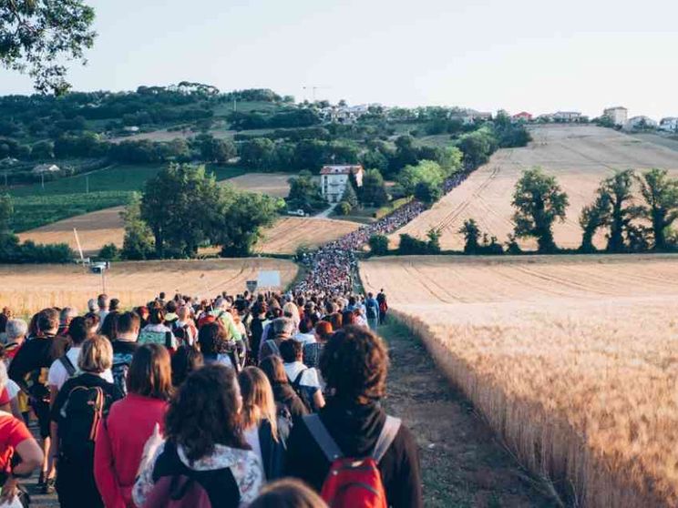 Macerata-Loreto, in cammino per chiedere l’«impossibile»