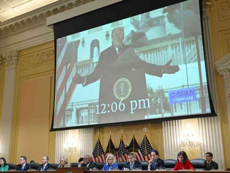 L'inchiesta «inchioda» Trump: «L'assalto a Washington fu un colpo di Stato»