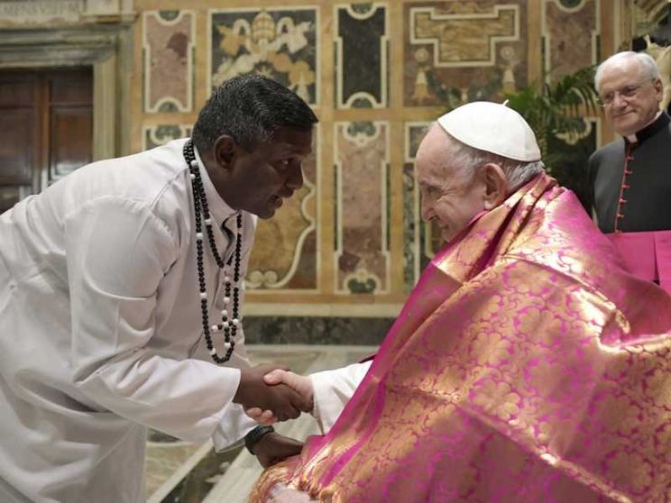 Papa Francesco: il 3 luglio celebrerò Messa con la comunità congolese a Roma