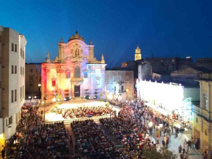 «Avvenire» d’estate, stagione di Feste