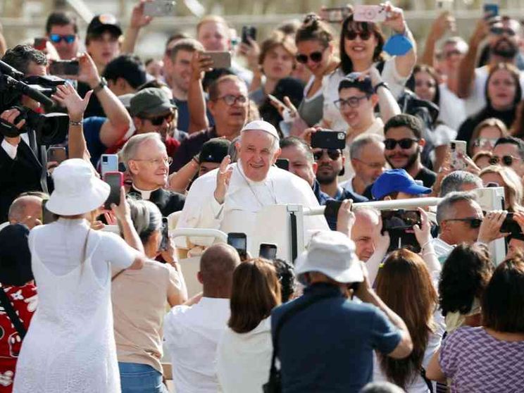 Il Papa: sgomento per l'uccisione di due miei fratelli in Messico