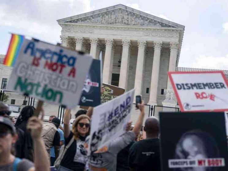 Aborto Usa, la sentenza «divide» anche in Italia: Pd e ministre insorgono