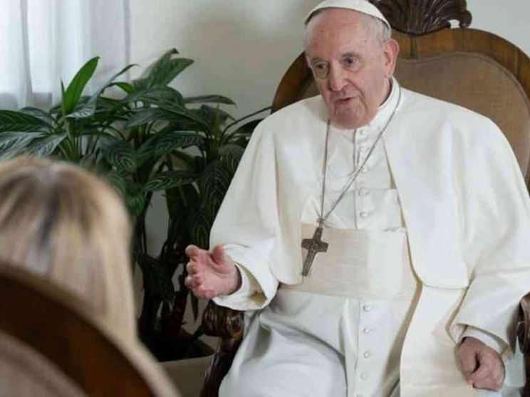 Papa Francesco: nel tempo sono diventato più buono. Decide Lui quanto resto