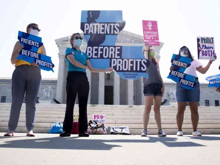 Aborto in Usa, ora aiuti alle donne