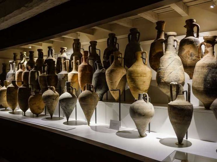 Dallo studio delle anfore i segreti del vino nell'antica Roma
