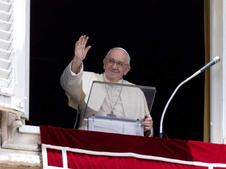 Papa: passare dalle strategie di potere a un progetto di pace globale