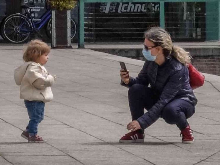 Quei figli che picchiano i genitori: la pandemia educativa dimenticata