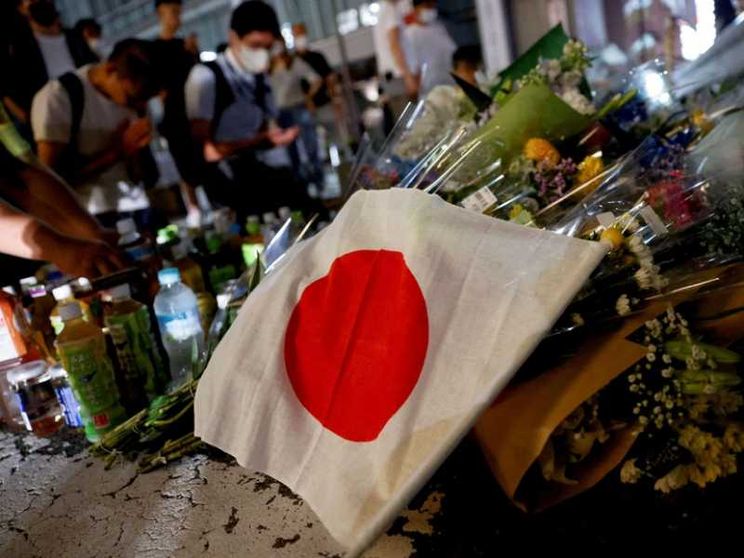 Assassinio di Abe, s'indaga sul movente. Il dolore del Papa