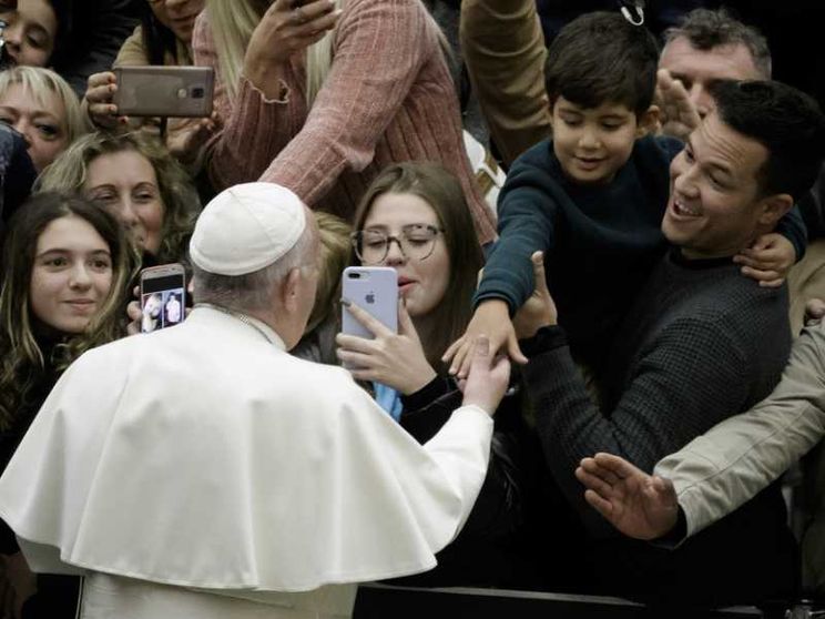 Il Papa: cari giovani, fate sentire la vostra voce per una nuova Europa