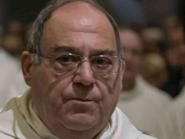 Addio a don Carmine, storico parroco di Capri