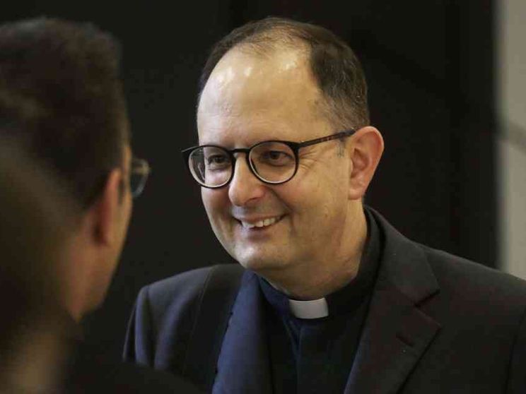 Maffeis arcivescovo di Perugia: «Vengo per mettermi in ascolto»